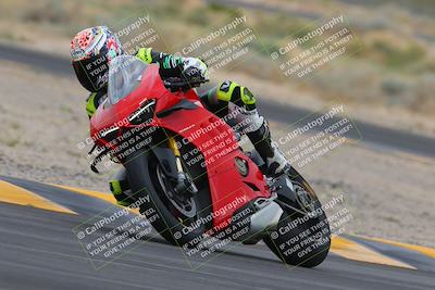 media/Mar-20-2023-Moto Forza (Mon) [[d0bbc59e78]]/1-A Group (Green)/Session 5 (Turn 4)/